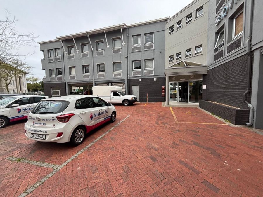 To Let Commercial Property for Rent in Rosendal Western Cape